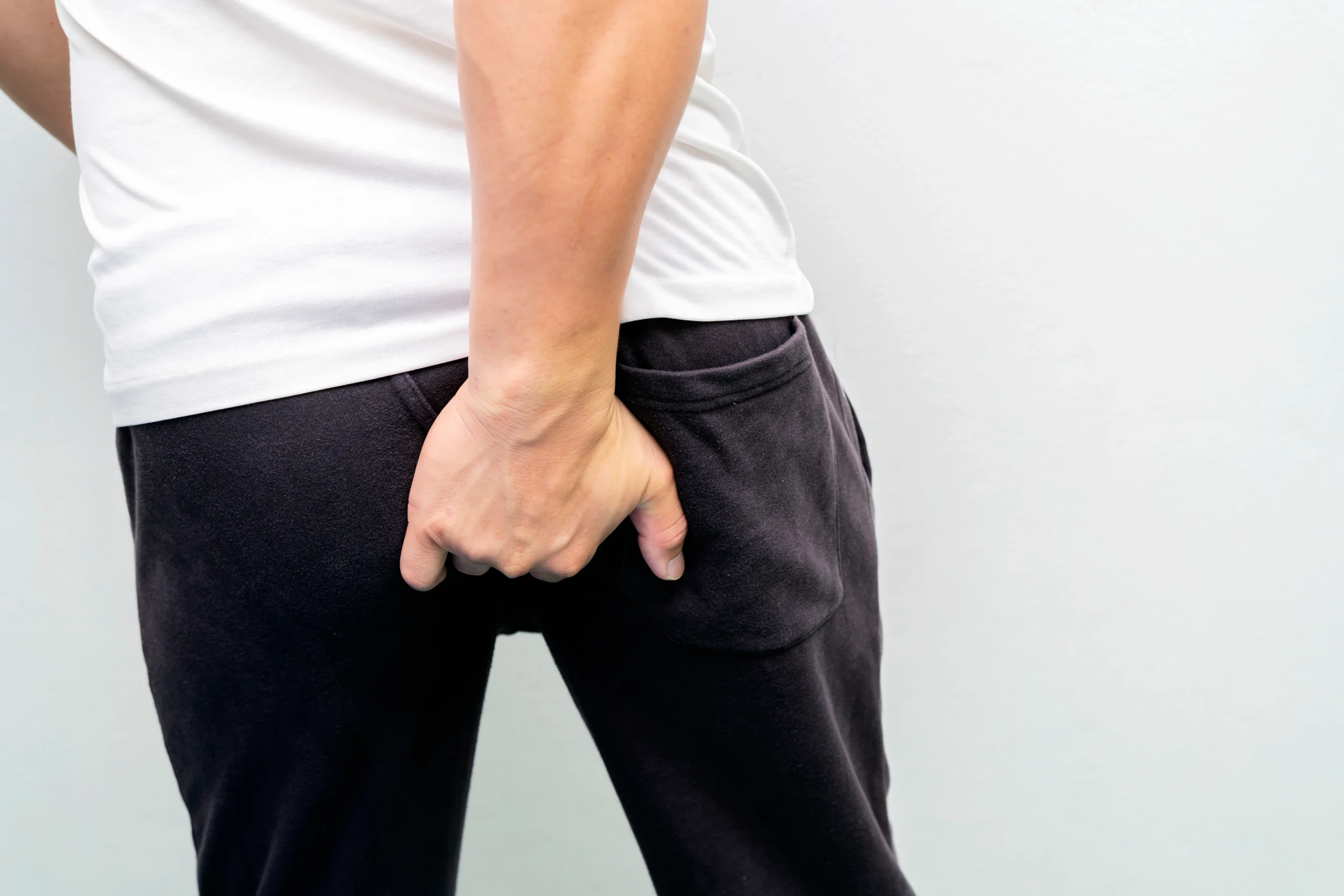 Mengatasi Nyeri Bokong dengan Epidural Steroid Injection - Lamina Pain and Spine Center