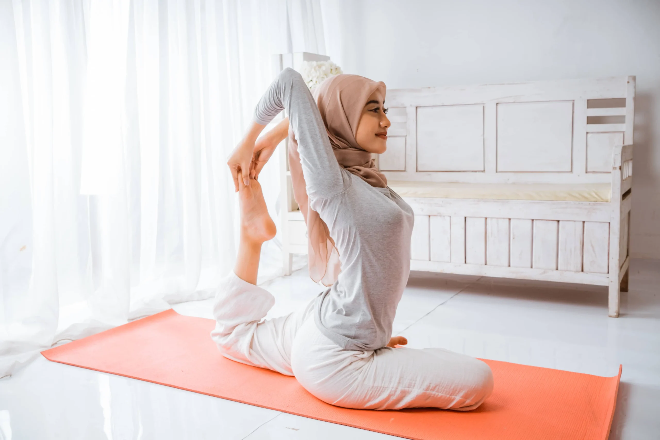 yoga untuk saraf kejepit - Lamina Pain and Spine Center